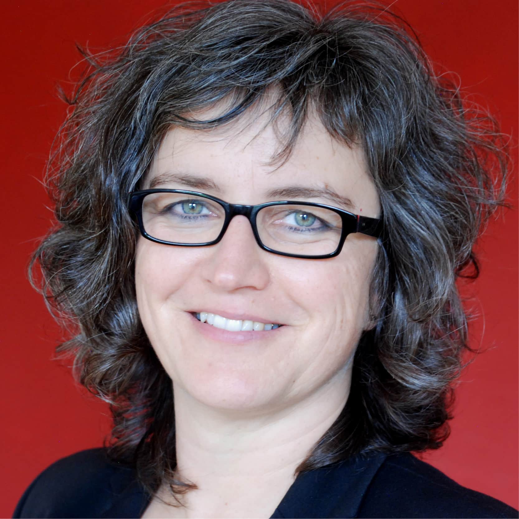 Portrait_Viola-Steffen_400x400px
